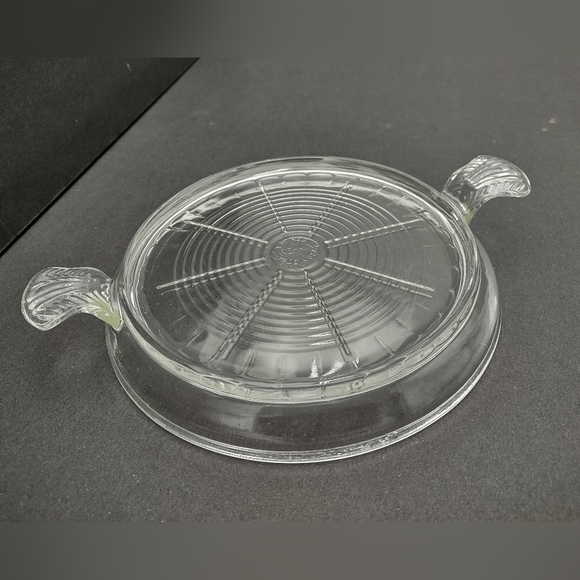 Vintage Fire King Clear Round Trivet - Picture 1 of 11